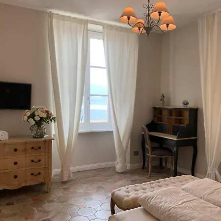 - Vista - Luxury Apartment