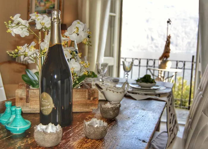 - Vista - Luxury 카노비오